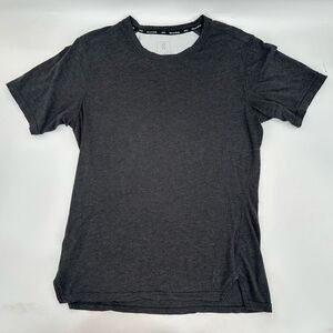 On Running Men’s Grey Soft Workout T-shirt Size Medium
